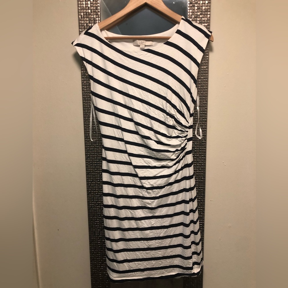 ❤️3/$30❤️ pretty lined dress